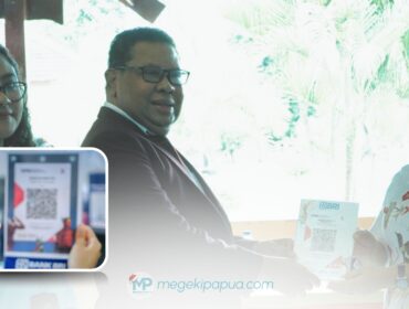 Foto: Penyerahan simbolis QRIS Charity kepada Pdt. Andrikus Mofu, M.Th dalam Raker IV Klasis GKI Mimika sebagai bagian digitalisasi persembahan gereja.