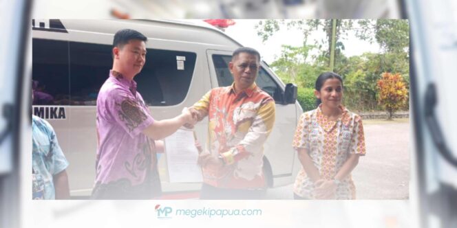 
					Dinkes Mimika Hibahkan Mobil Jenazah dan Alat Kesehatan Rp14,9 Miliar ke RSMM